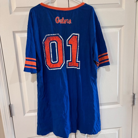 University of Florida UF Gators #1 Short Sleeve Oversize Tee Dress Size L/XL - Picture 9 of 14